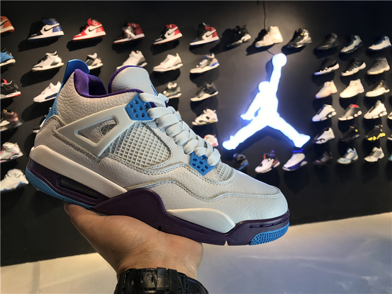 Air Jordan 4 Hornets 819139 031